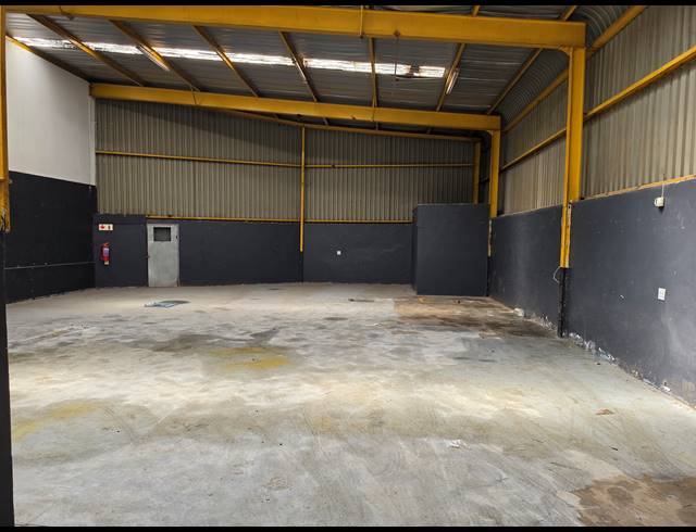 292M² MINI FACTORY TO LET IN KYA SANDS